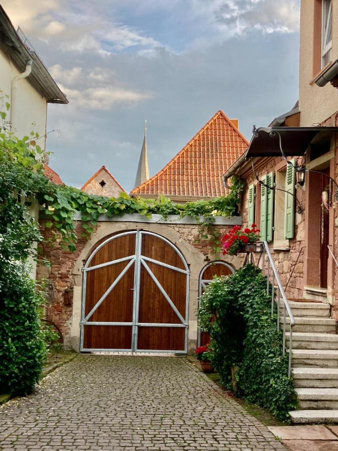 Gaestehaus Zum Weinbauer Rhodt unter Rietburg Extérieur photo