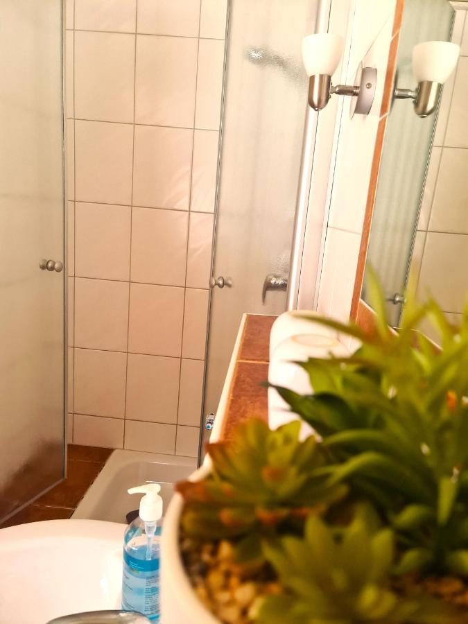 Gaestehaus Zum Weinbauer Rhodt unter Rietburg Extérieur photo